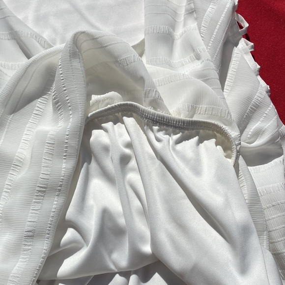 Beautiful AGB Woman Lined Top 1X - Picture 6 of 6